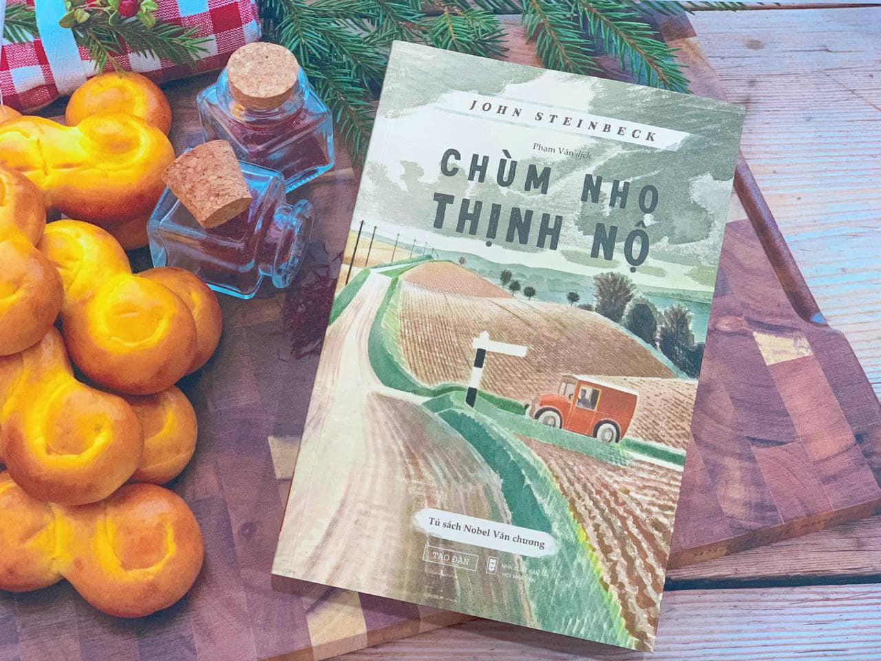 Review: Chùm Nho Phẫn Nộ của tác giả John Steinbeck